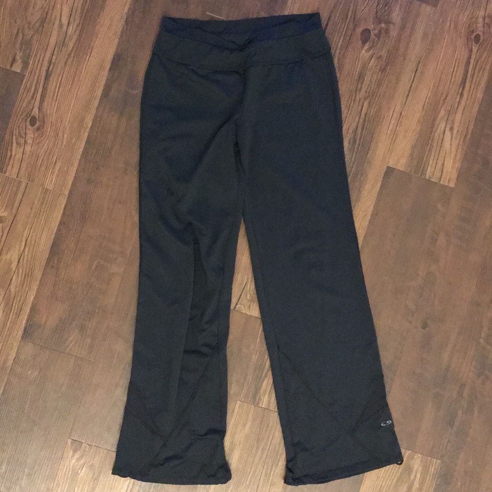 Activewear workout pants